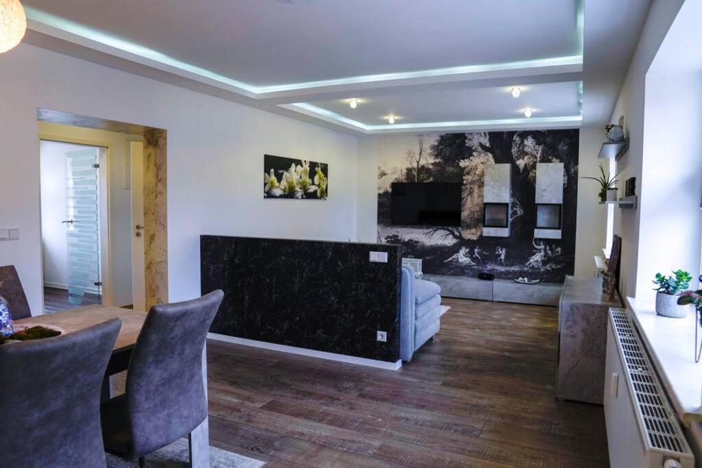Ht Appartement Nr 2 Greppin Kültér fotó